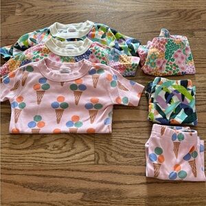 4T Hanna Andersson Pajama Sets (3)